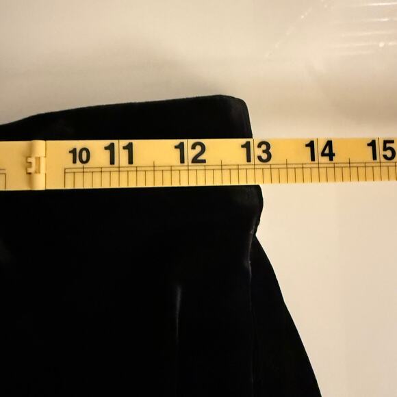 Hot Topic Black Velvet Lace Up Mini Skirt Small Goth Grunge Emo Dark Academia - Picture 6 of 7